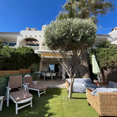 Casa De Playa - - South Face!! Сasa de vacaciones