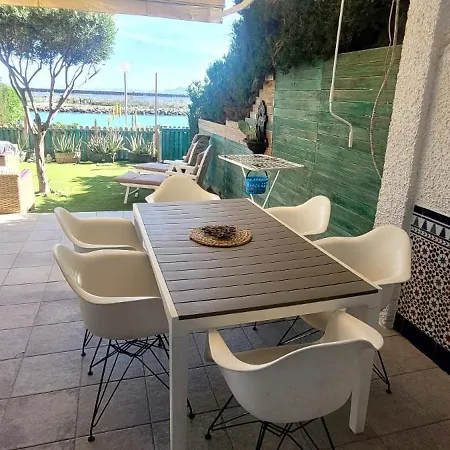 Casa De Playa - - South Face!! Сasa de vacaciones *