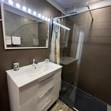 Casa De Playa - - South Face!! Nyaraló *