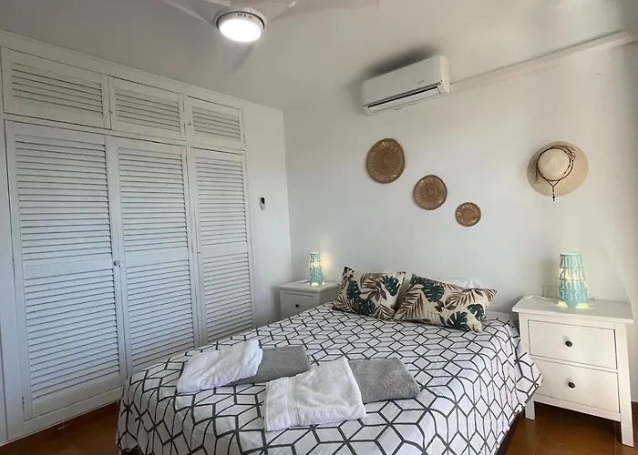 Casa De Playa - - South Face!! *